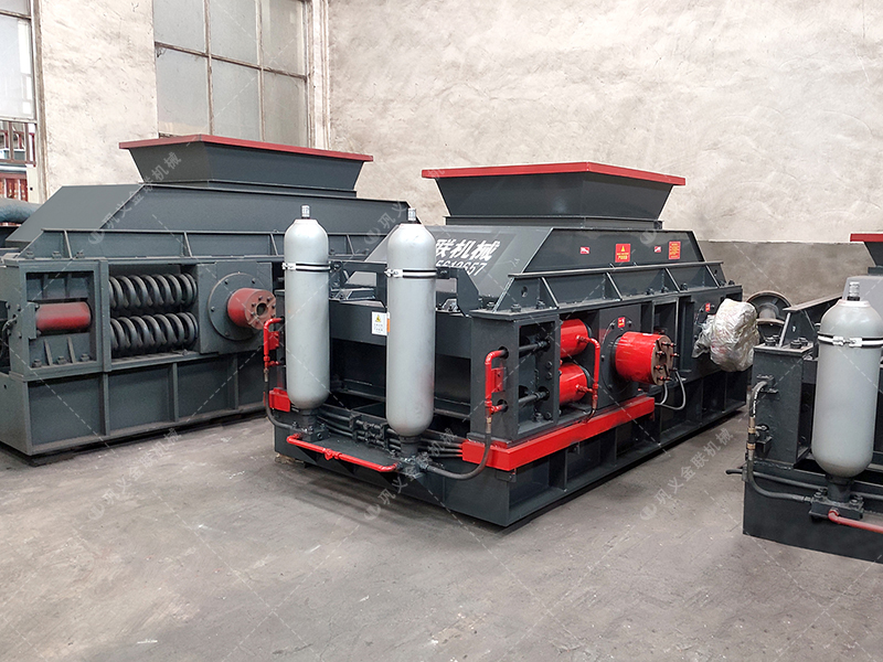 液壓對輥制砂機:如何輕松應對鋼渣中的大塊物料? 液壓對輥制砂機:如何輕松應對鋼渣中的大塊物料?