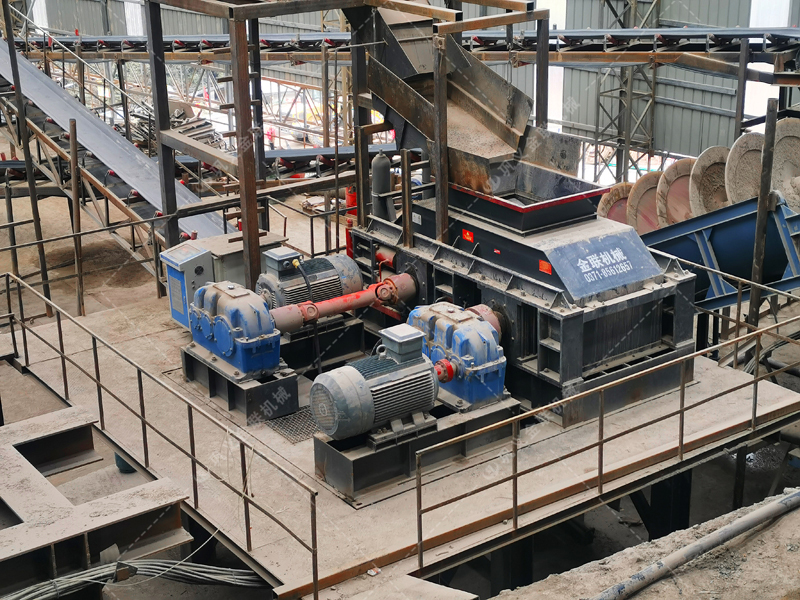 對(duì)輥制砂機(jī)產(chǎn)能提升秘籍:從安裝到操作的優(yōu)化建議 對(duì)輥制砂機(jī)產(chǎn)能提升秘籍:從安裝到操作的優(yōu)化建議